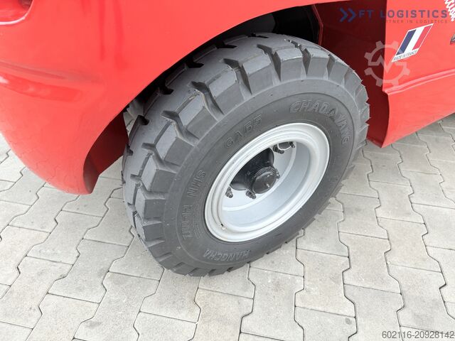 Off-road forklift Manitou MSI30 / DIESEL / DUPLEX 3350 / CABIN