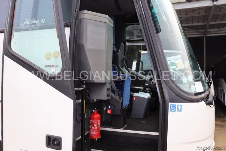 Motor coach VDL/Bova Futura FHD 127.365 / Handicaped lift / Full opt...
