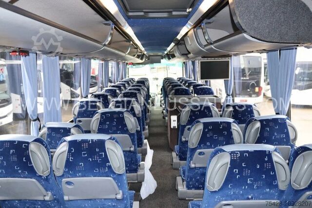 Motor coach VDL/Bova Futura FHD 127.365 / Handicaped lift / Full opt...