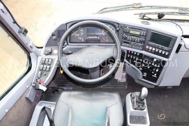 Motor coach VDL/Bova Futura FHD 127.365 / Handicaped lift / Full opt...