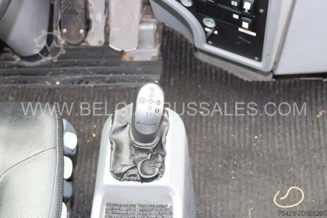Motor coach VDL/Bova Futura FHD 127.365 / Handicaped lift / Full opt...