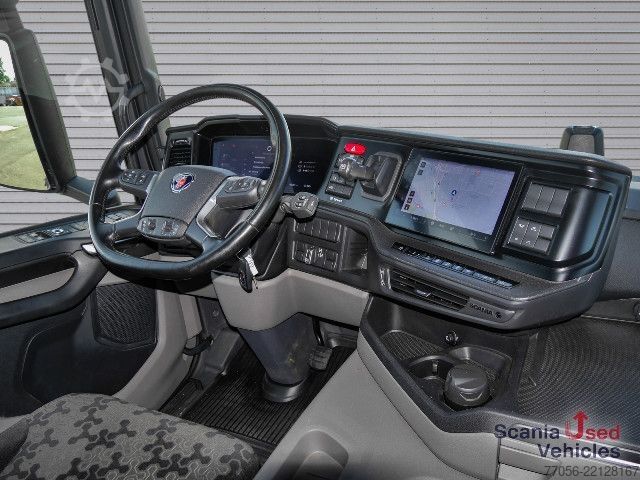 Three-sided tipper truck Scania G 460 B8x4HZ XT - Meiller TRIGENIUS D421 / Bordmat