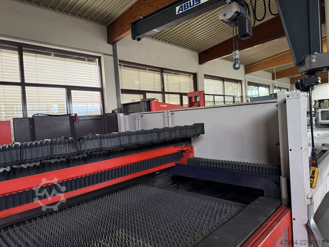 Laser cutting machine BYSTRONIC BYSTAR 3015