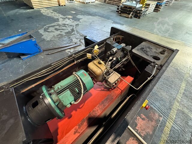 Hydraulic guillotine shear AMADA PROMECAM GPX 630