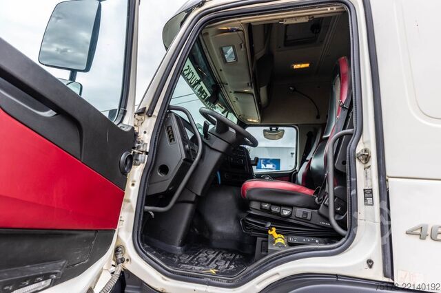 Standard tractor VOLVO FMX GLOB 460+HYDR