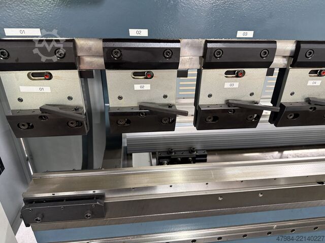 Press brake DURMAZLAR AD-R 30175