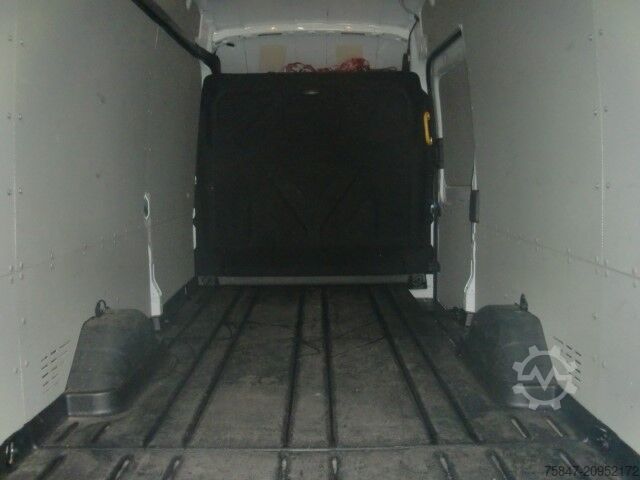  Ford Transit Trend 350 L4H3 Parktronic