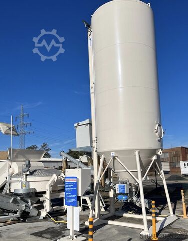 Small mobile concrete batching plant PROMEKON QUASIMIX 1000S