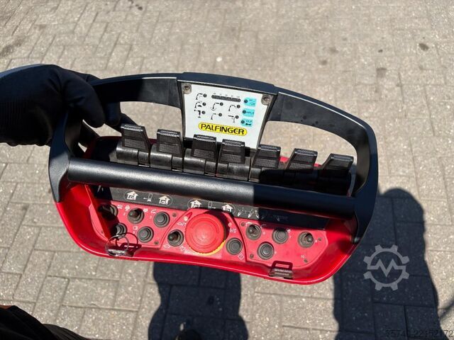 Crane Ginaf X 3335 S + PALFINGER  E 165 Z + 6X6 + MANUAL + ...