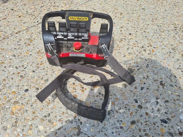 Crane truck Volvo FM 400