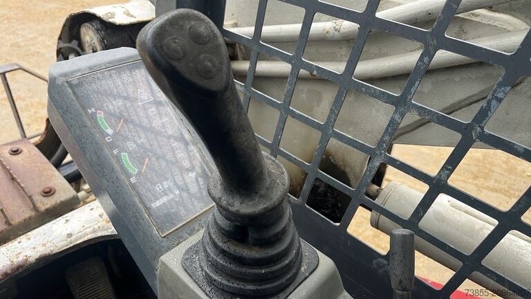 Tracked Skid Steer Takeuchi TL130 with forks and loader bucket