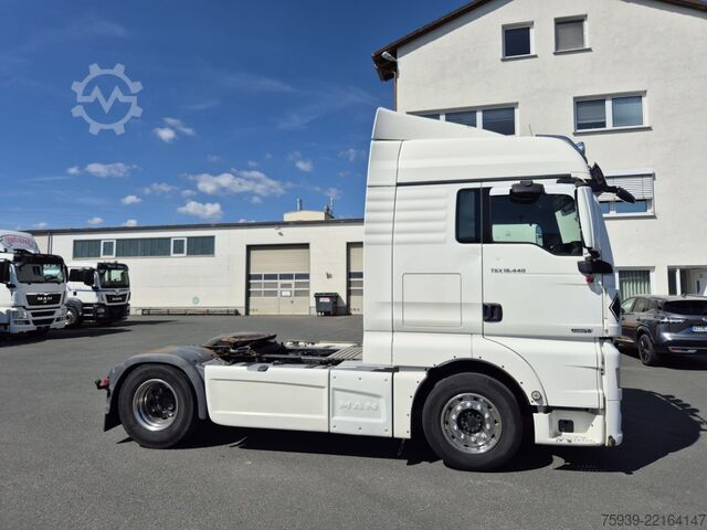 Standard SZM MAN TGX 18.440 4x2