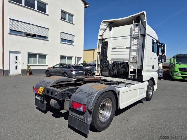 Standard SZM MAN TGX 18.440 4x2