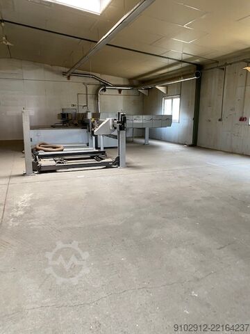 Bearbeitungszentrum Hamog CHF-320/32/32