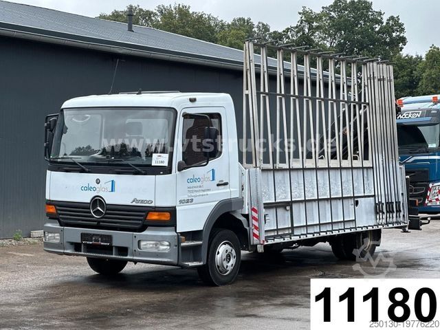 LKW mit Pritsche (offen) MERCEDES-BENZ Atego 1023 Pritsche/Glastransporter + Ladekran