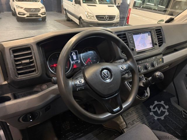 High top van VOLKSWAGEN Crafter Kasten L2-H2 Klima Tempomat R-CAM AHK