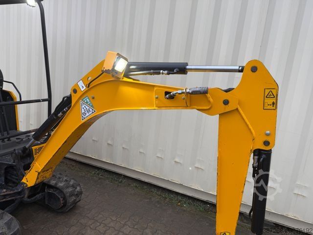 Mini excavator JCB 16C-1 /2022 BJ/ 779 H / verbr. Laufwerk/2xLöffel