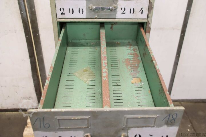 Tool cabinet, drawer cabinet unbekannt 420/625/H1350 mm