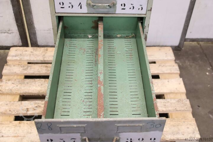 Tool cabinet, drawer cabinet unbekannt 420/625/H1350 mm