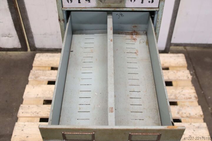 Tool cabinet, drawer cabinet unbekannt 420/625/H1350 mm