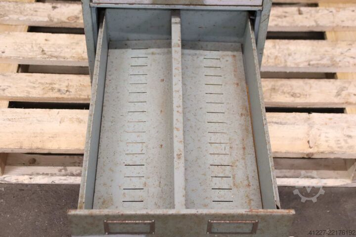 Tool cabinet, drawer cabinet unbekannt 420/625/H1350 mm