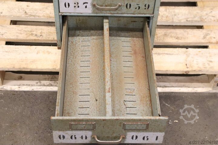 Tool cabinet, drawer cabinet unbekannt 420/625/H1350 mm
