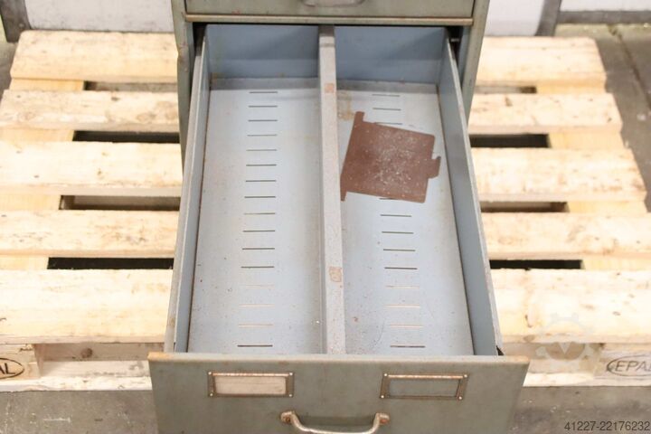 Tool cabinet, drawer cabinet unbekannt 420/625/H1350 mm