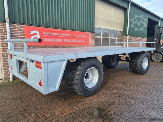 Bale trailer  Balenwagen verzinkt
