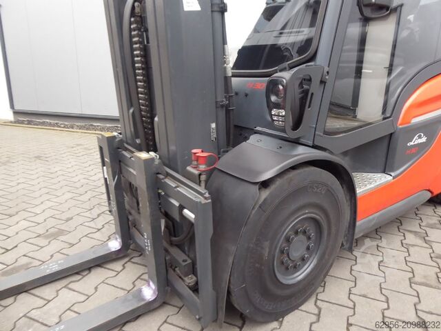 LPG Forklifts Linde H30T-01