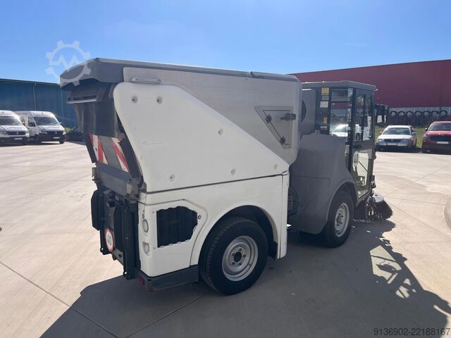 Kehrmaschine Hako Citymaster 1600