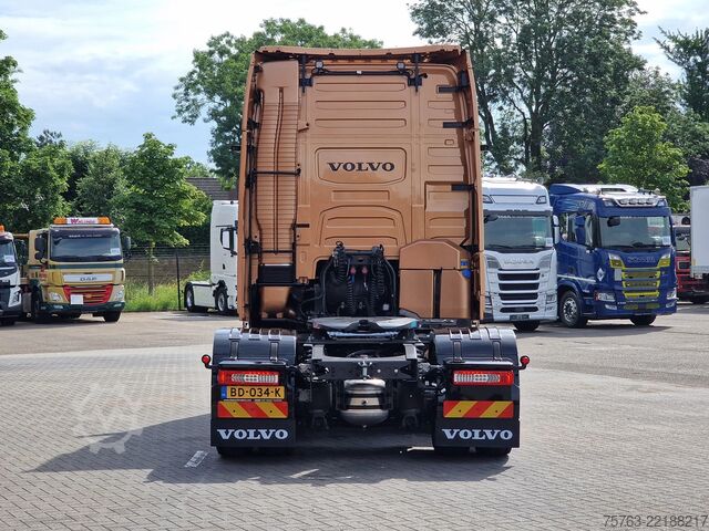 Standard-SZM Volvo FH 13.500 Aero Globetrotter XL 4x2 - New - Full...