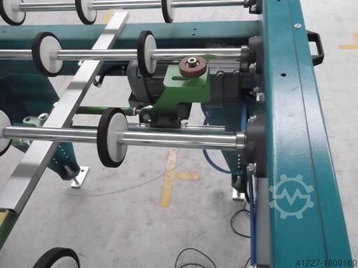 Driven roller conveyor Grenzebach mit Zentriereinheit