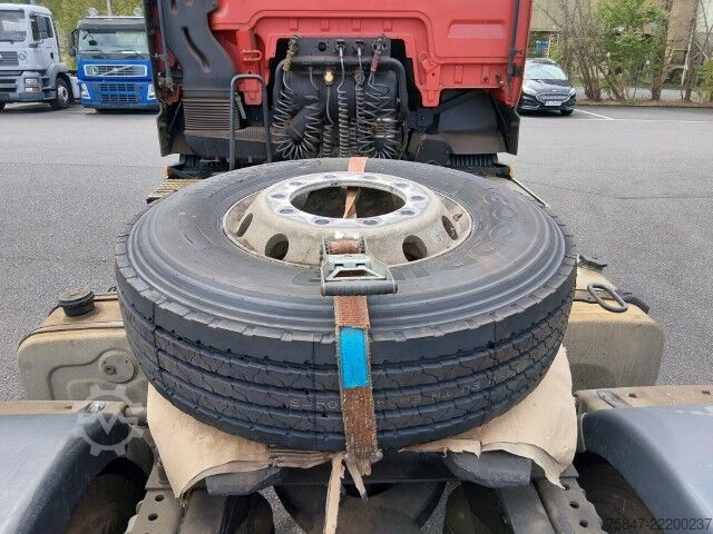 Standard tractor unit MAN TGX 18.470 BL Kipphydraulik Retarder Alu