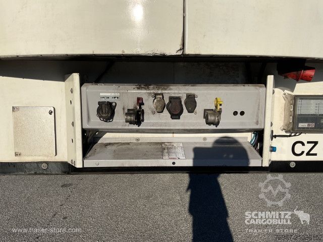Reefer semitrailer Schmitz Cargobull Tiefkühler Multitemp Doppelstock Trennwand