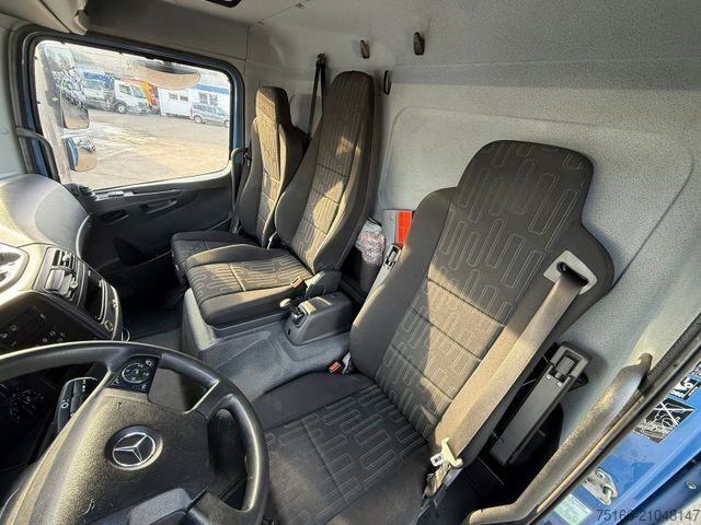 Transporter mit Pritsche & Plane MERCEDES-BENZ ATEGO 818 L Pritsche/Pl. 5,20 m*Klima*EURO 6 D