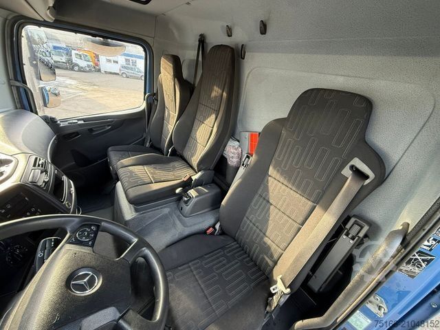 Transporter mit Pritsche & Plane MERCEDES-BENZ ATEGO 818 L Pritsche/Pl. 5,20 m*Klima*EURO 6 D