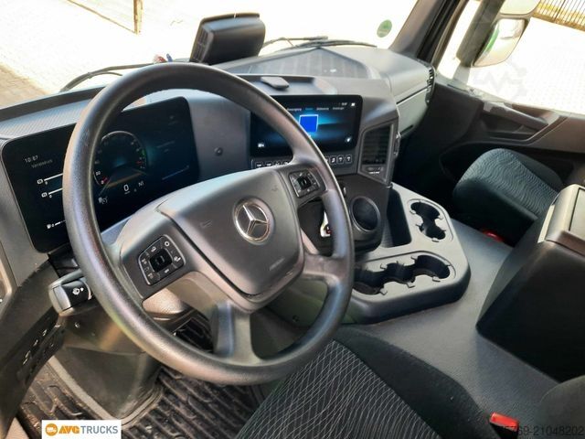 LKW mit Kofferaufbau MERCEDES-BENZ 1827 L ACTROS Koffer 7,35 m mit Tür + LBW 2t