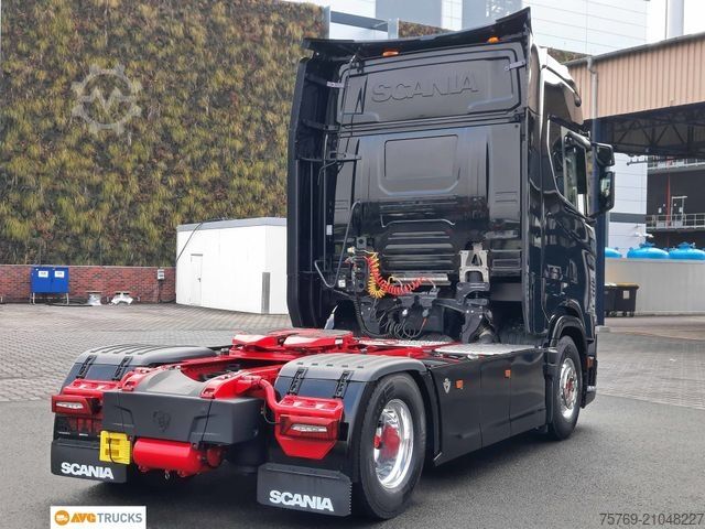 Standard SZM SCANIA S 660 V8 Retarder Standklima Leder Alu