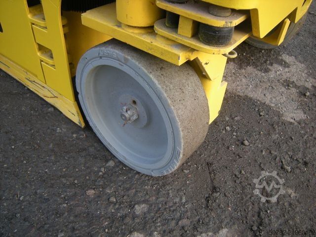 Arbeitsbühne GENIE GS 1330, Genie mit neuen Batterien, 5,9 m