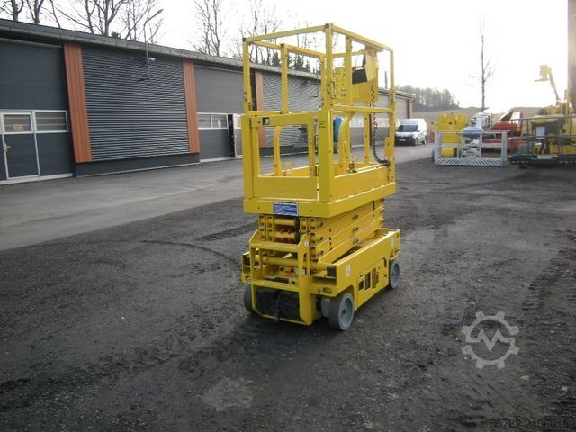 Arbeitsbühne GENIE GS 1330, Genie mit neuen Batterien, 5,9 m