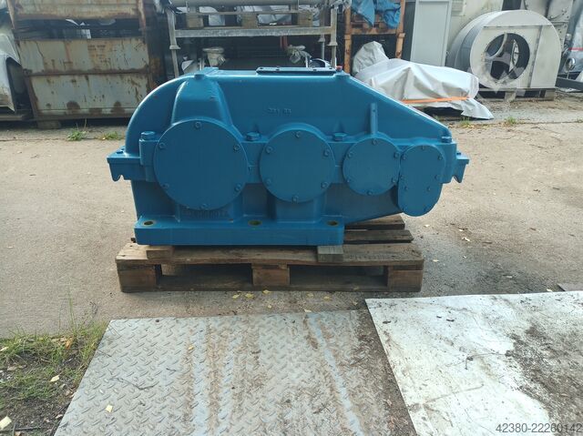 Industrial gearbox helical gear unit Penig ASUG Flender TGL 34611 / 10A2-355x160