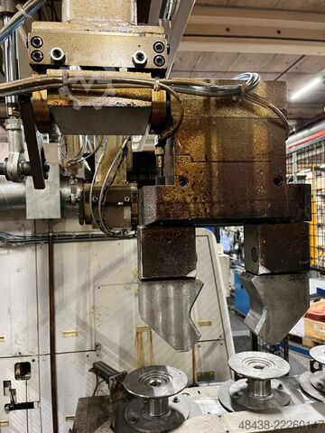 CNC turning and milling center Okuma Macturn 550-2SC-2000