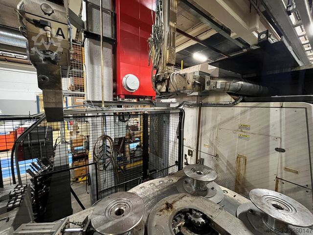 CNC turning and milling center Okuma Macturn 550-2SC-2000
