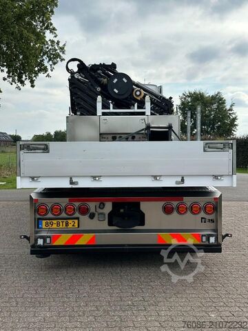 Standard tractor Volvo FH 550 TRUCK/TRACTOR!  EFFER 140tm!!!!44dkm!!JI...