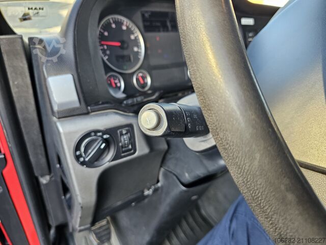 LKW-Fahrgestell MAN TGS 35.440 8X4-4BL Lift+Lenk Manual PTO