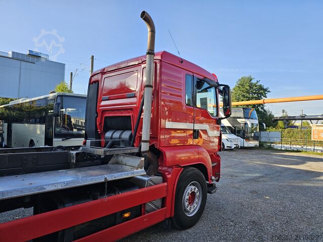 LKW-Fahrgestell MAN TGS 35.440 8X4-4BL Lift+Lenk Manual PTO
