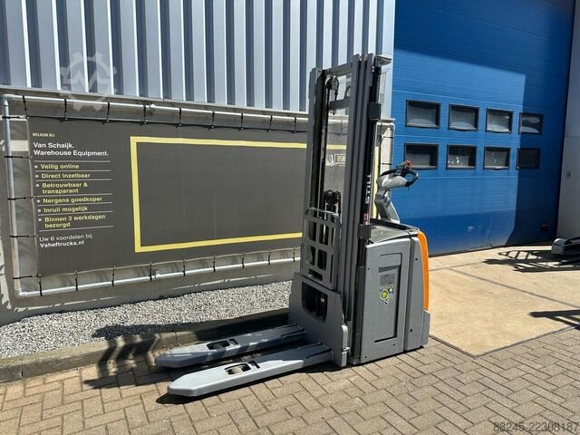 VS-22803 Electric stacker Still 5,016 mm STILL EXVSF14