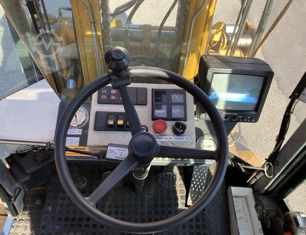 Compact forklift with crane frame Paus PGS 9