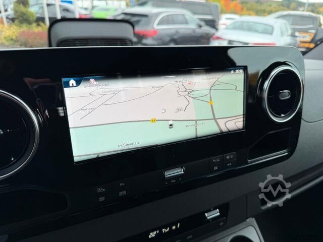 Pritschenwagen Doppelkabine Mercedes-Benz Sprinter 319 CDI 3665 DoKa AHK Klima LED