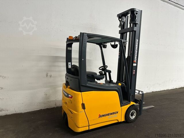 Elektro 3 Rad-Stapler Jungheinrich EFG 216k - TRIPLEX 6,5 m - 999 Stunden !!!